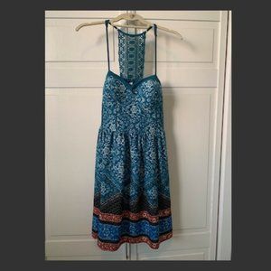 pockets, lace, and formed cups!
